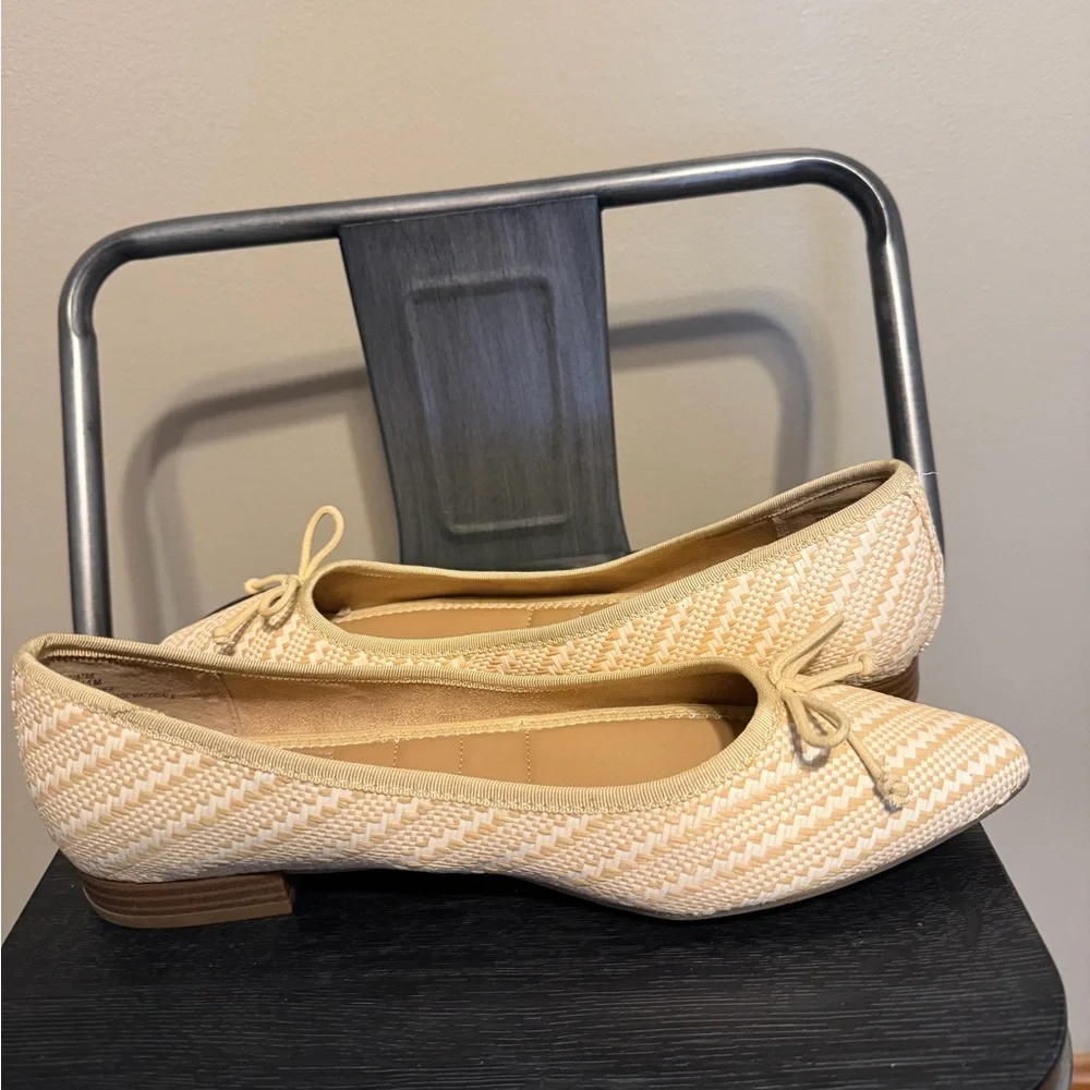 Kelly & Katie Abby Woven Pointed Toe Ballet Flats Bow Tan Beige 11M - Picture 6 of 13